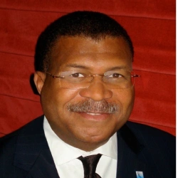 Wayne R. Curtis
