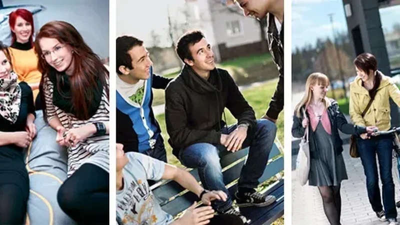 AcadoMeet users collaborating